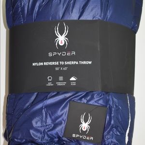 Spyder nylon Sherpa throw 50” x 60”